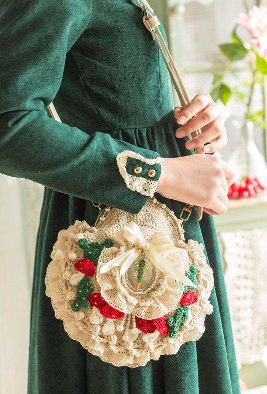 Muse Verdant Kisslock Bag Crochet Yarn Kit
