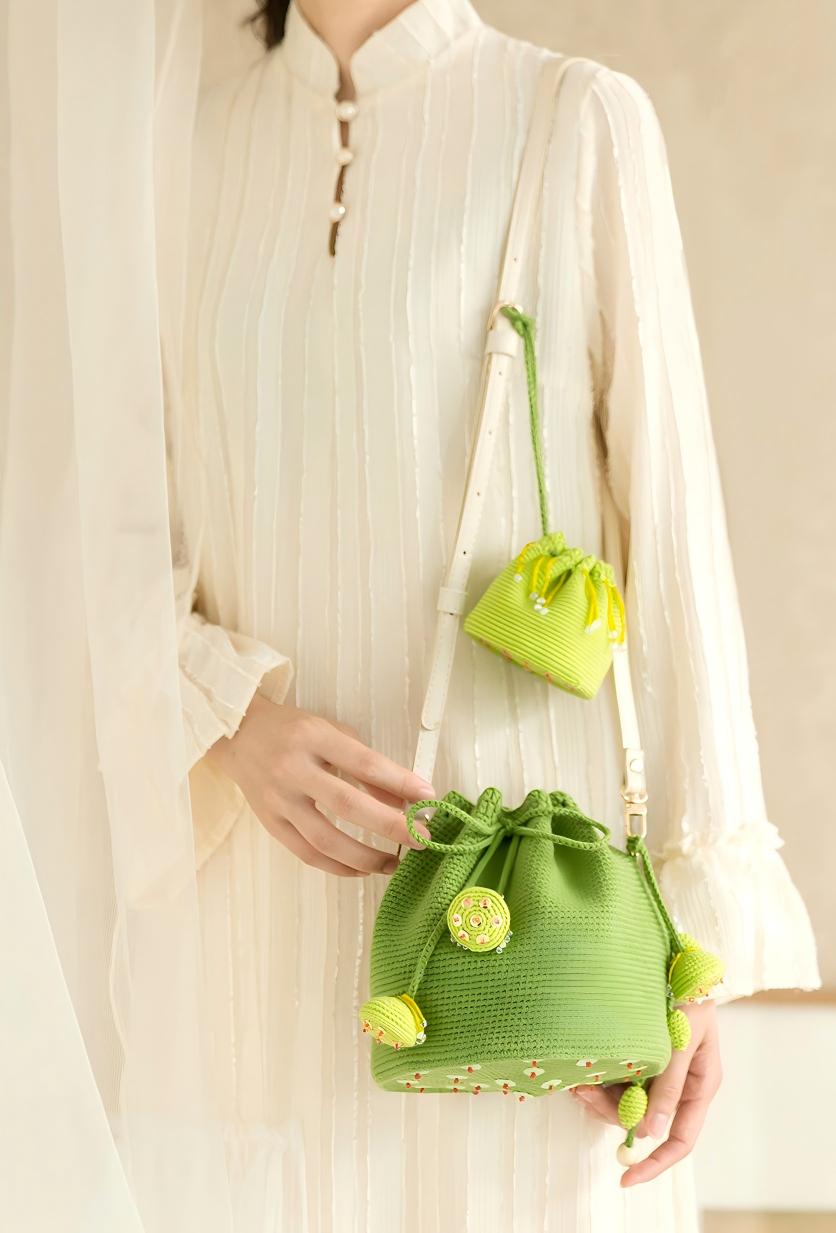 Lotus Nest Bag Crochet Pattern