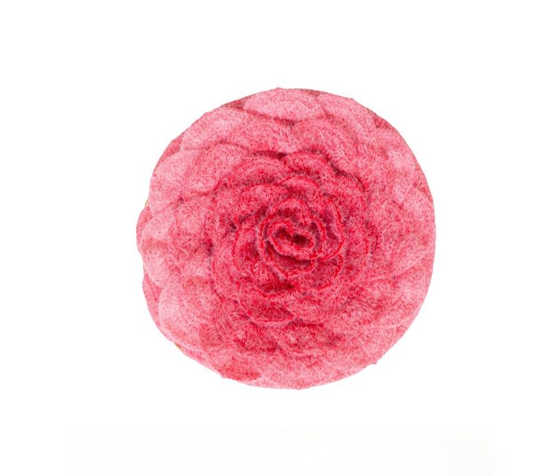 Ombré Bloom Pillow Crochet Kit
