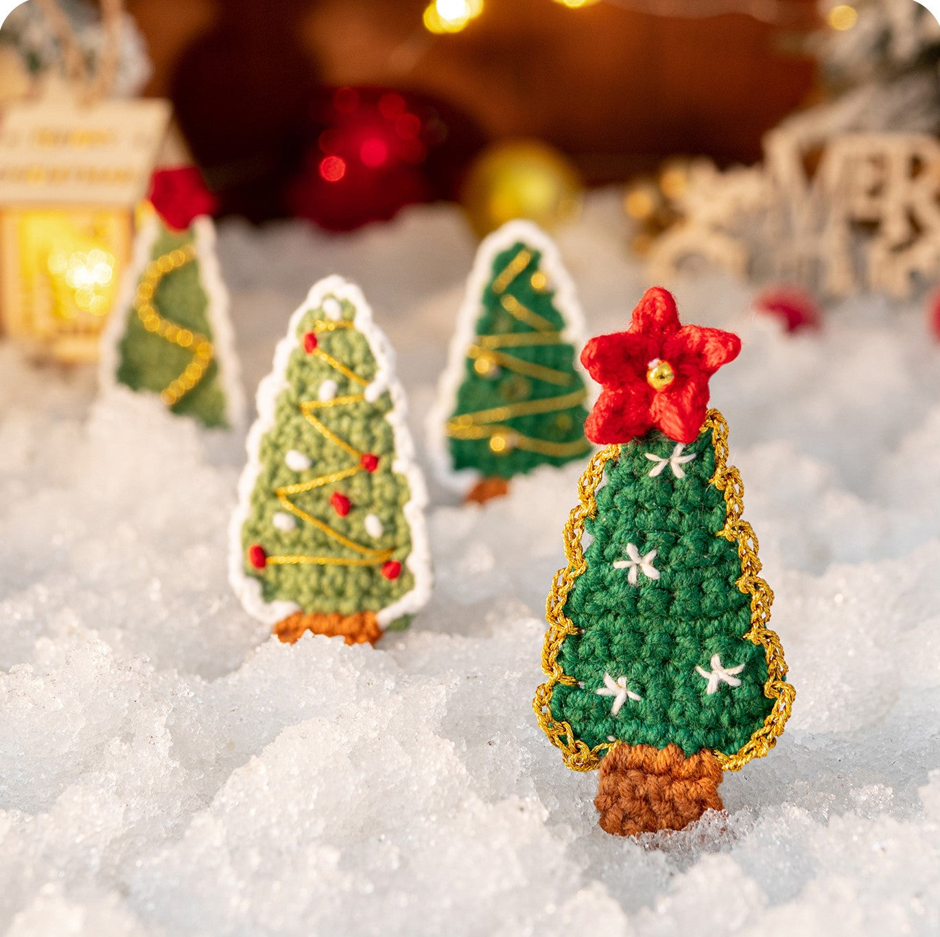 Christmas Wreath Hairpieces Crochet Kit