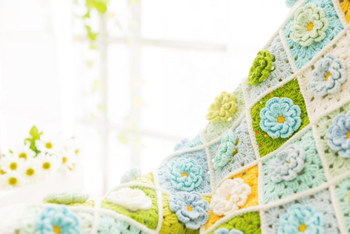 Daisy Pop Throw Crochet Pattern