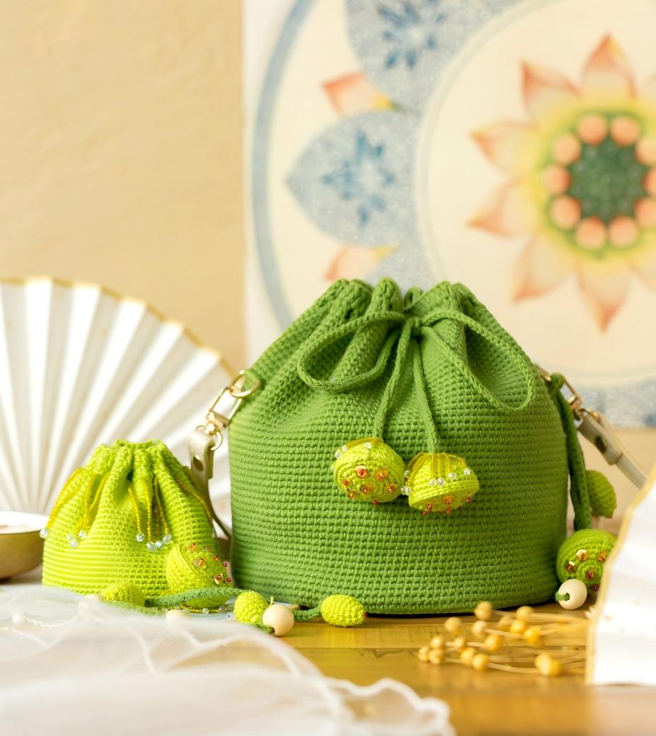 Lotus Nest Bag Crochet Pattern