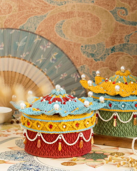 Tang Imperial Canopy Box Crochet Yarn Kit