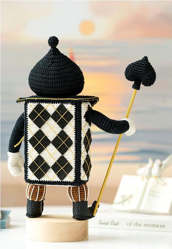 Poker Soldier Crochet Kit