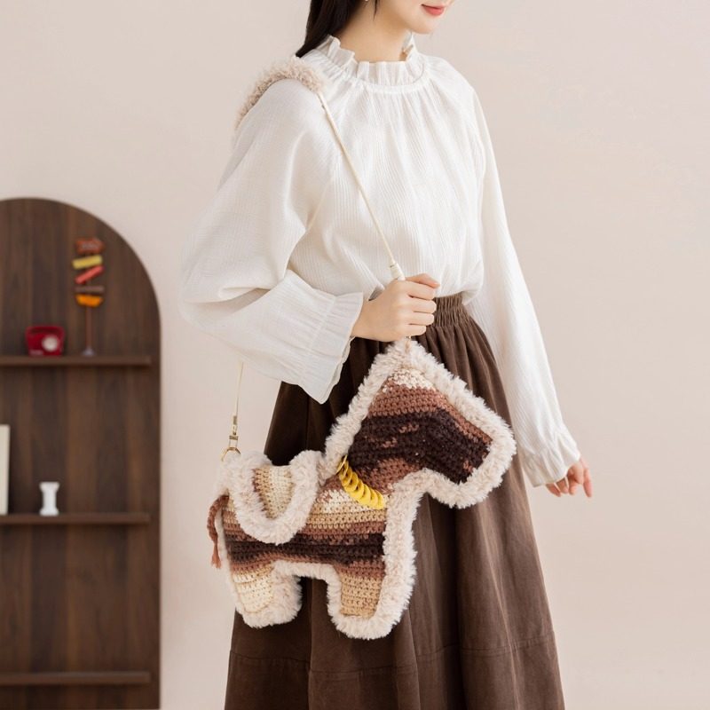 Galloping Fortune Bag Crochet Pattern