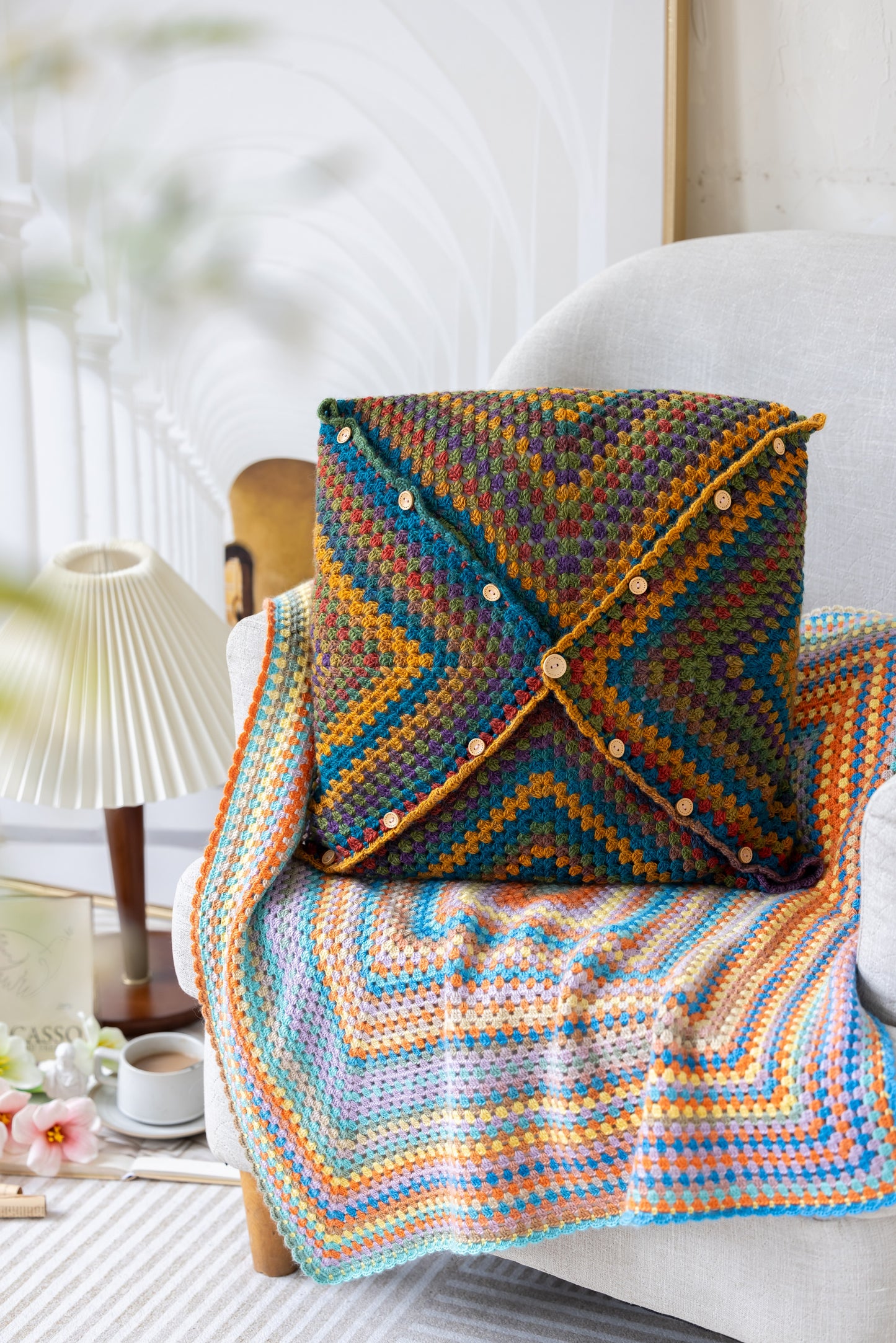 Grannysquare Pillow Blanket Crochet Pattern