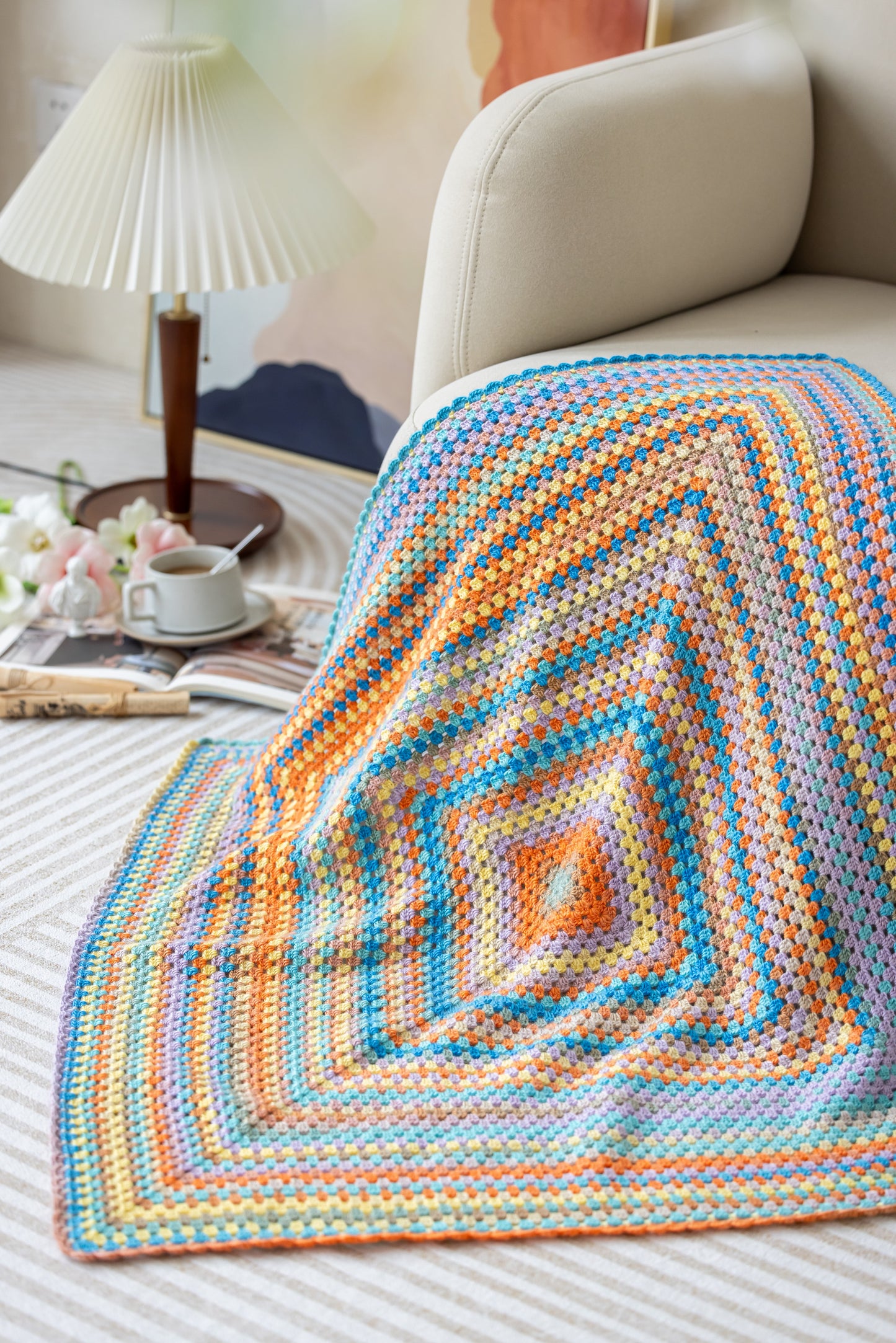 Grannysquare Pillow Blanket Crochet Pattern