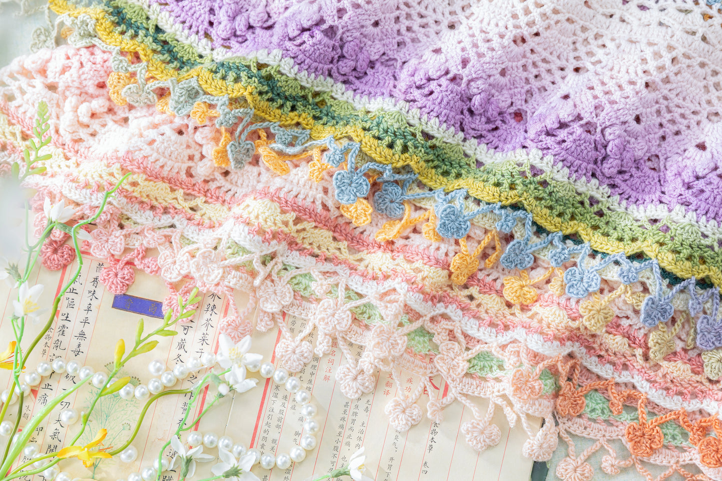 Grapes Shawl Crochet Kit